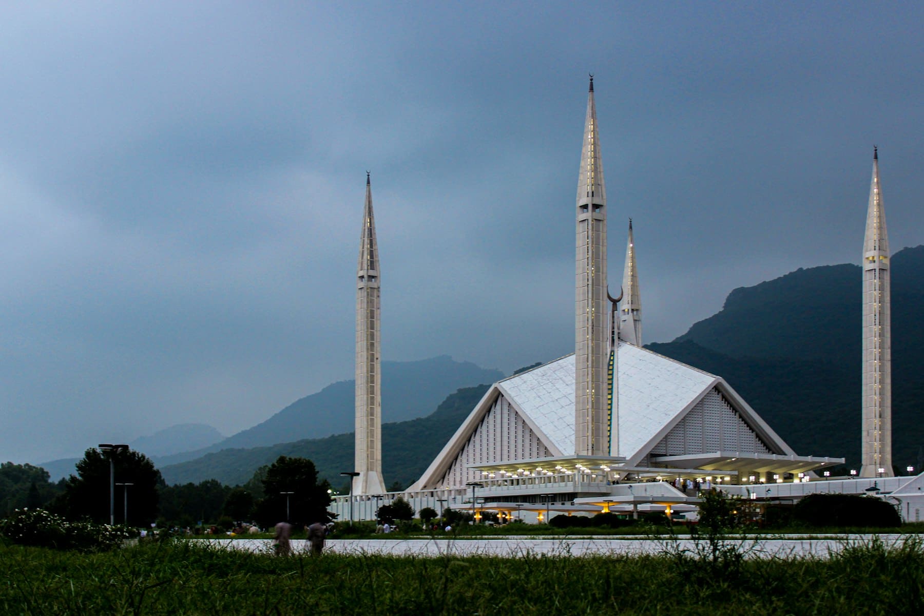 Faisal Mosque and the Margalla Hills at dusk, Islamabad